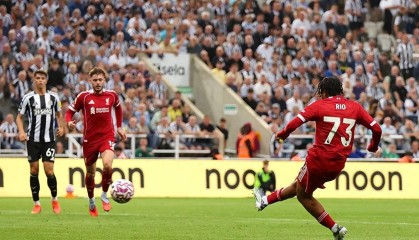 利物浦读秒制胜，最后一球堪称教科书式进攻