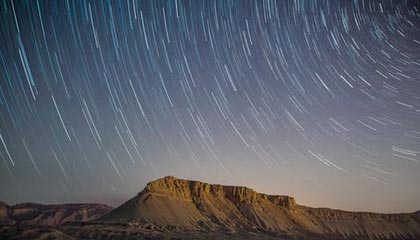 湖人关键时刻13连胜！41岁詹姆斯30+8+8无人能敌|勒布朗·詹姆斯|季后赛|微博|洛杉矶湖人队|勒布朗-詹姆斯_新浪体育_新浪新闻